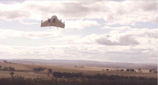 Csomagszállító drónflotta kiépítésén dolgozik a Google