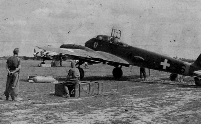 Me 210 Ca bombázó - 2