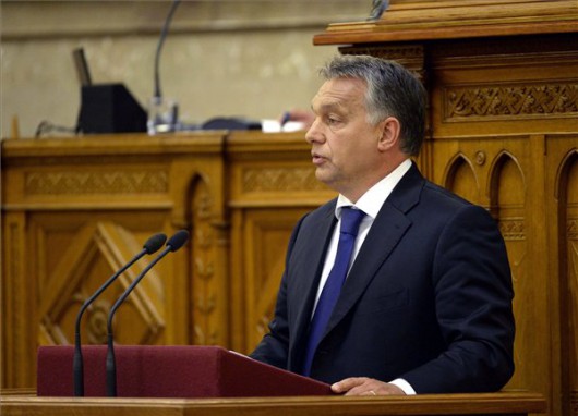 Orbán Viktor: Jogunkban áll megválasztani, kivel akarunk együtt élni